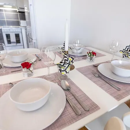 Apartment Kh-brand New House With Sauna & King Size Bed *
